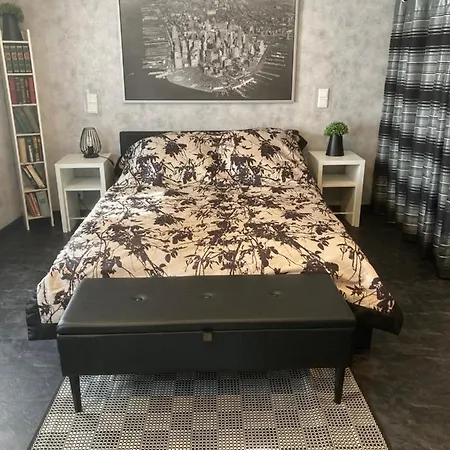 Viktera Modernes Apartment Mitten In Der Stadt Und Doch Sehr Ruhig Zu Therme 2 Minuten Bad Ems Buitenkant foto