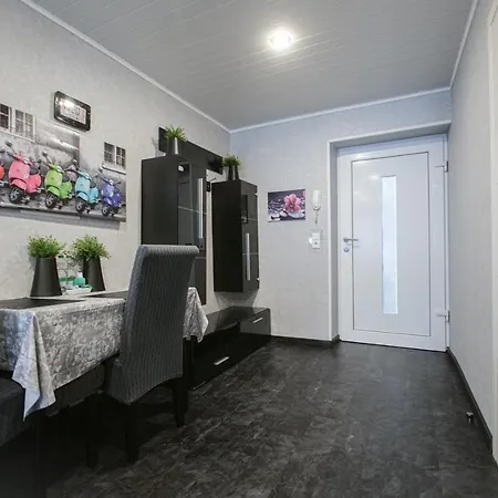 Viktera Modernes Apartment Mitten In Der Stadt Und Doch Sehr Ruhig Zu Therme 2 Minuten Bad Ems Buitenkant foto
