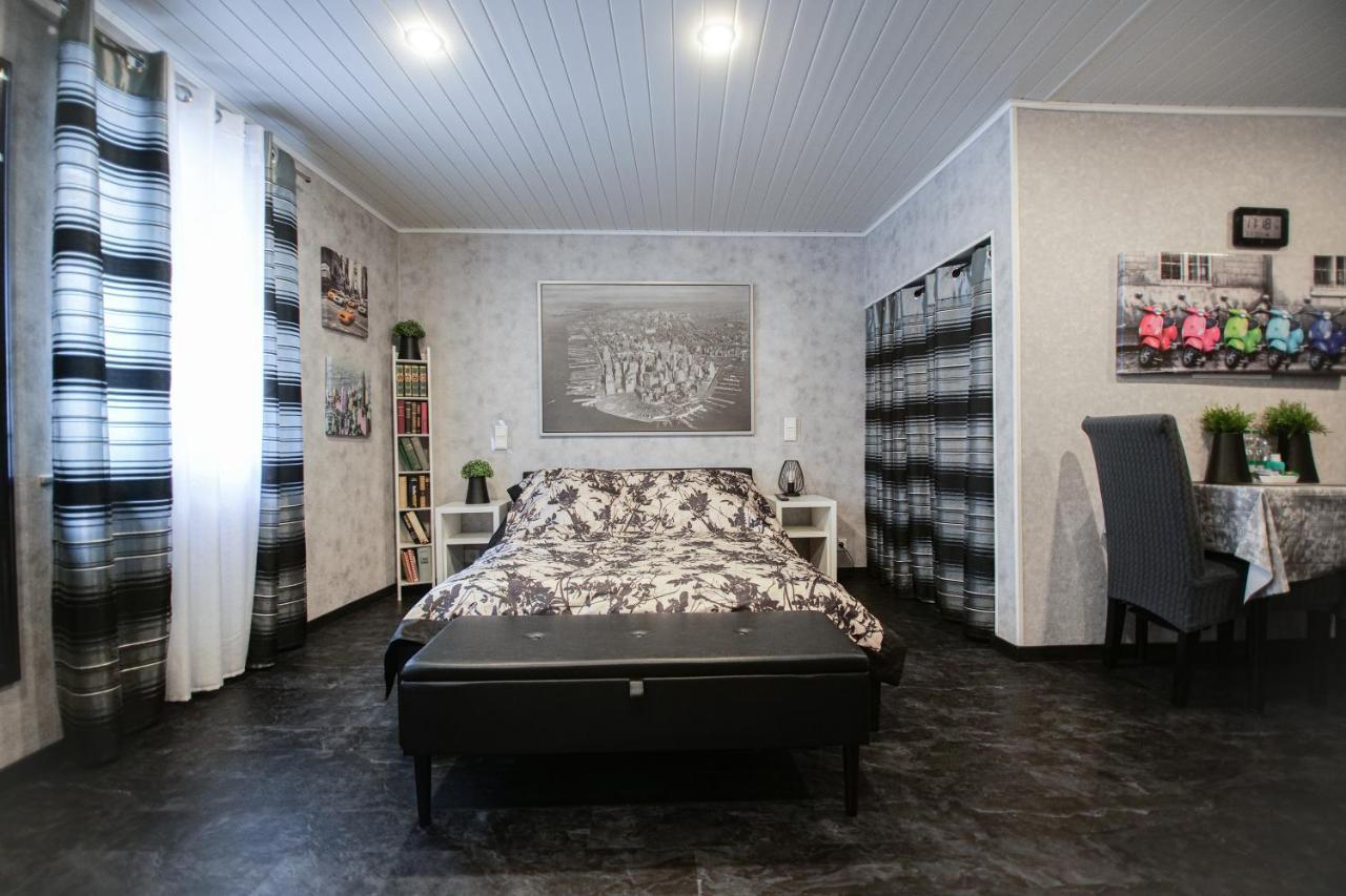 Viktera Modernes Apartment Mitten In Der Stadt Und Doch Sehr Ruhig Zu Therme 2 Minuten Apartment *